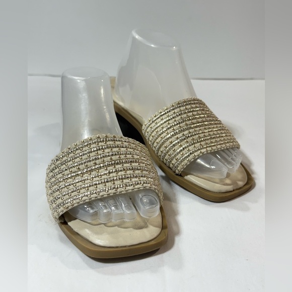 OLIVIA MILLER Beige gold studded Slide Sandals size 9 - Picture 5 of 8